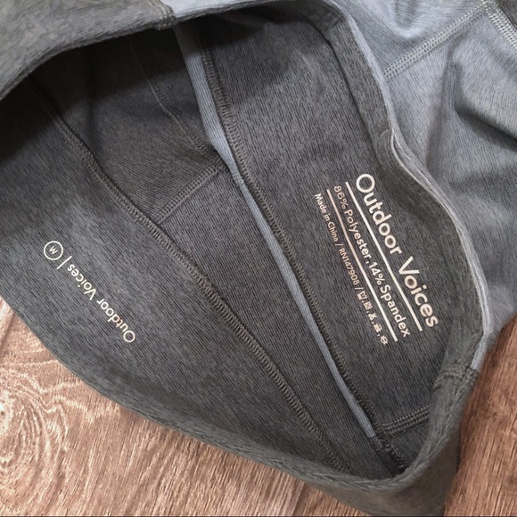 NWOT Outdoor Voices 7/8 tri-tone warmup leggings - Picture 8 of 8